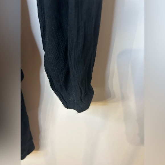 Abercrombie & Fitch Black Lined V Neck Long Sleeve Shorts Romper, Size Small - Picture 3 of 9